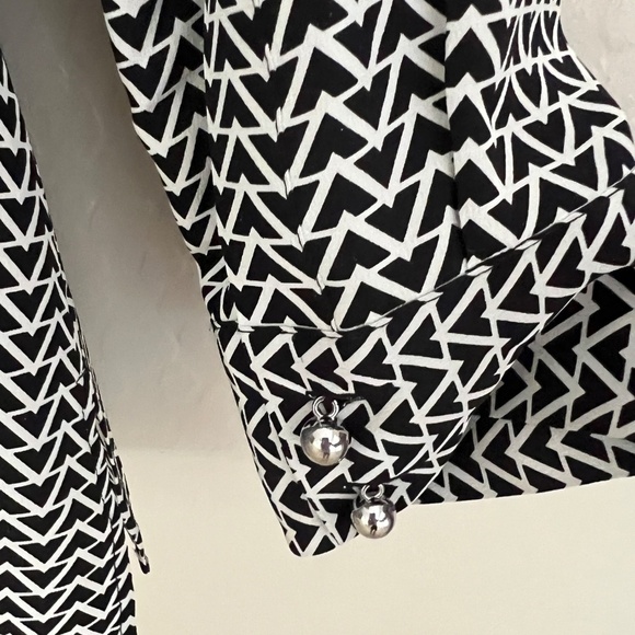 DONCASTER COLLECTION SILK BLOUSE 12 FLOWY OFFICE TRAVEL ELEGANT GEOMETRIC CHIC - Picture 5 of 12